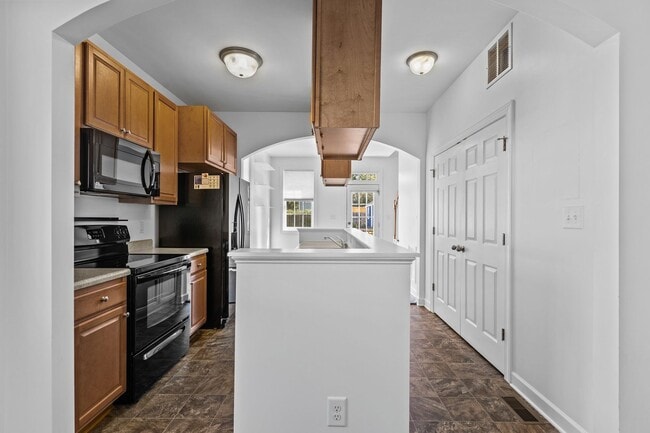 Building Photo - Gorgeous 3 Bedroom Home in Downtown Raleig...