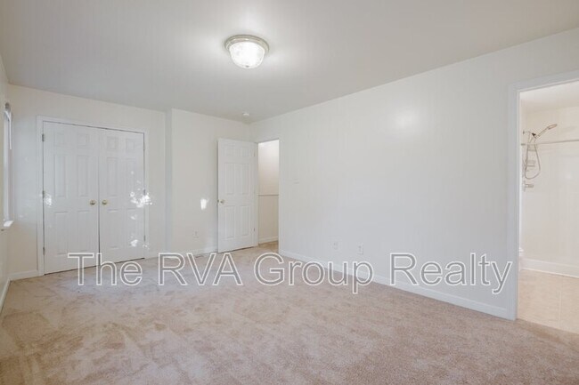 Building Photo - 2909 2nd Ave