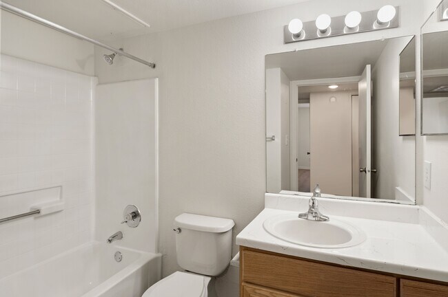 Primary Bathroom - B3 Floorplan - Memorial Heights at Washington