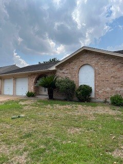 Building Photo - 3722 Raindrops Rd