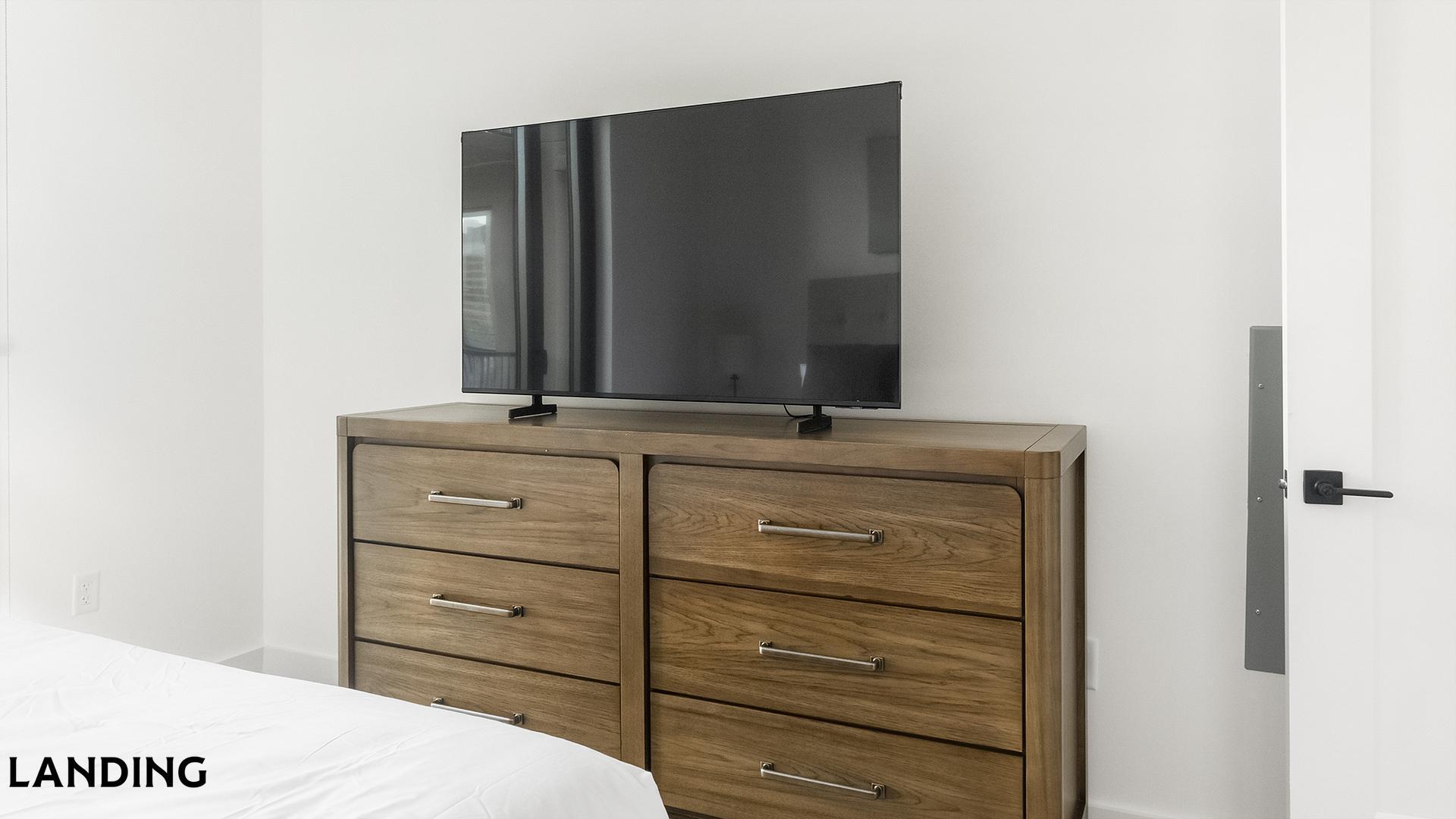 Building Photo - 1007 S Mint St