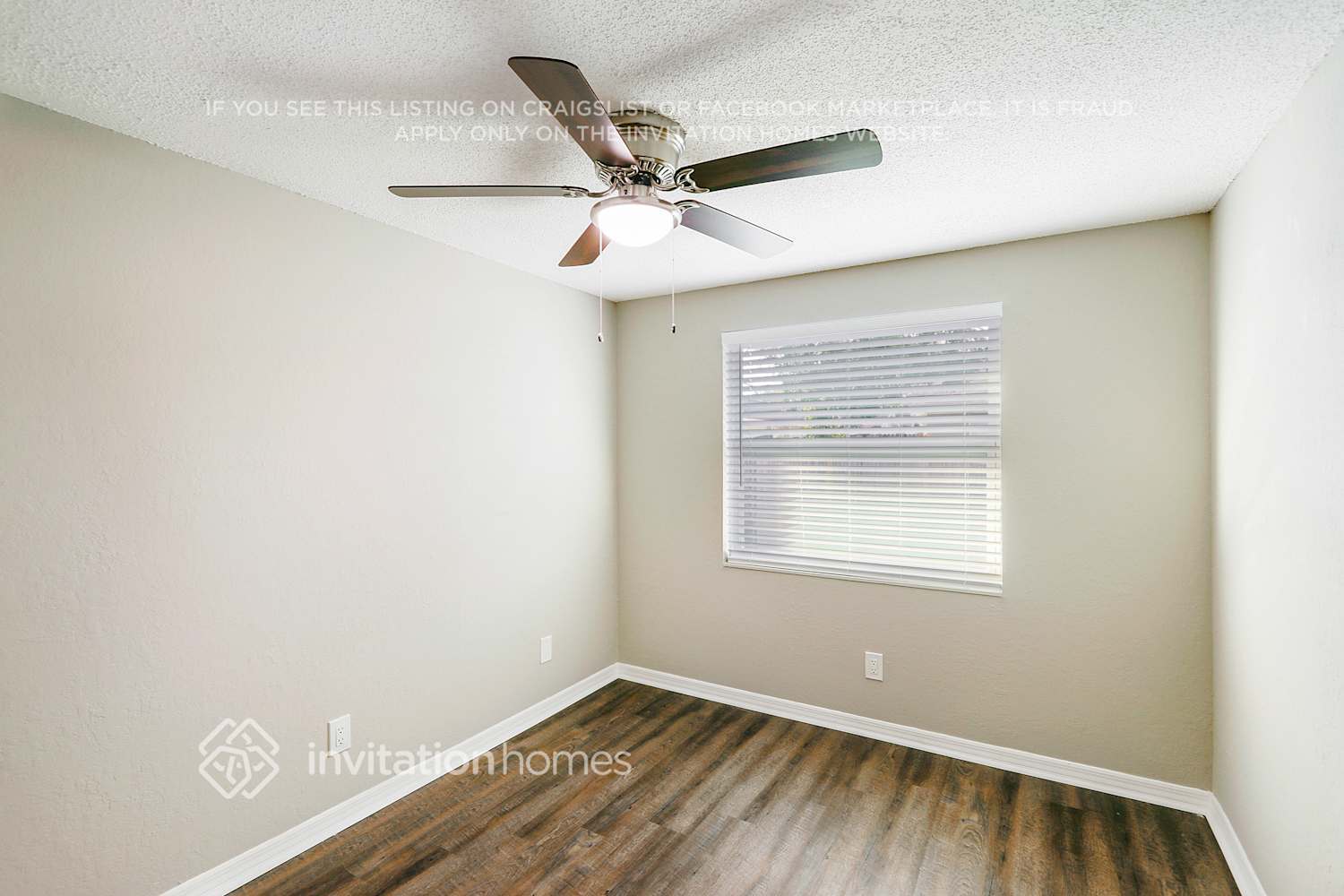 Building Photo - 10104 Enchanted Oaks Ct