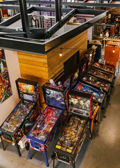 Building Photo - 77 9th St E