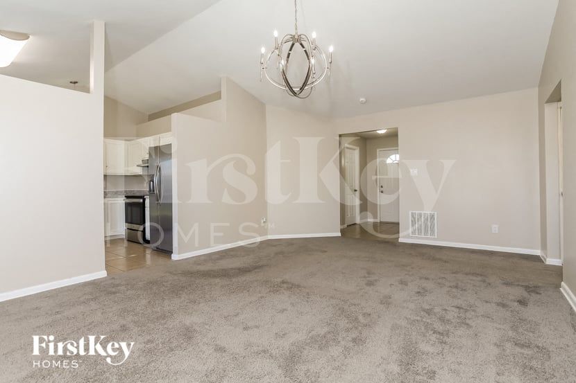 Building Photo - 977 Hathaway Dr