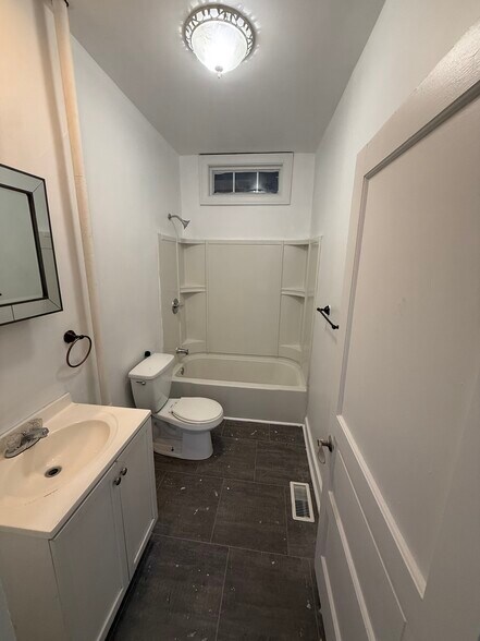 Building Photo - 56 S Pershing Ave