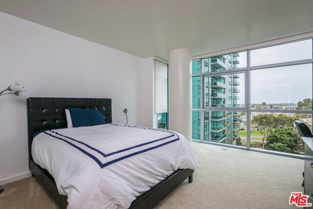 Building Photo - 13700 Marina Pointe Dr