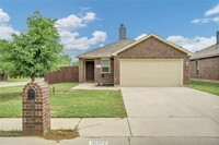 Building Photo - 9001 Tumbleweed Dr
