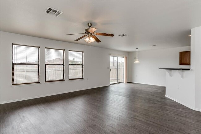 Building Photo - 6521 Quinton Dr