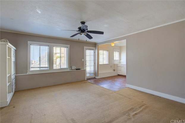 Building Photo - 223 24th St