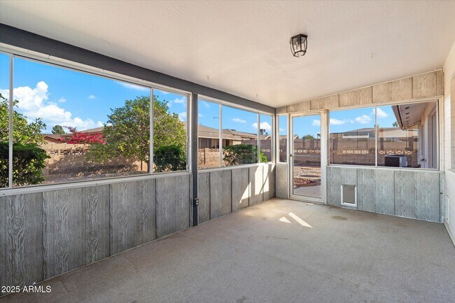 Building Photo - 4530 E Emelita Ave