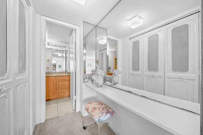 Building Photo - 3460 S Ocean Blvd