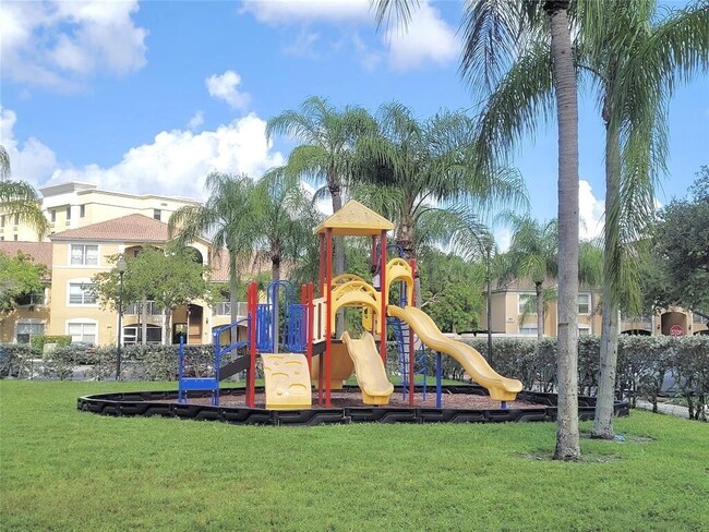 Building Photo - 5590 NW 61st St
