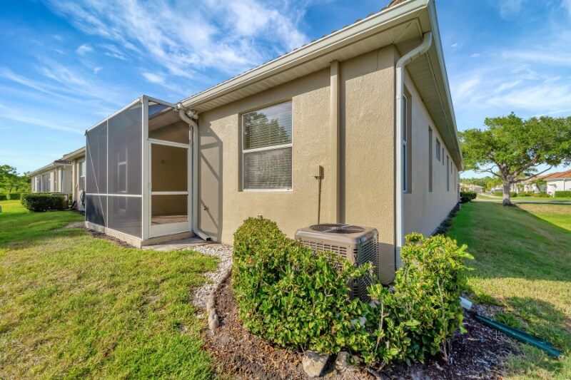 Building Photo - 27133 Ipswich Dr