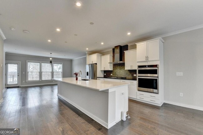 Building Photo - 2083 Holtz Ln