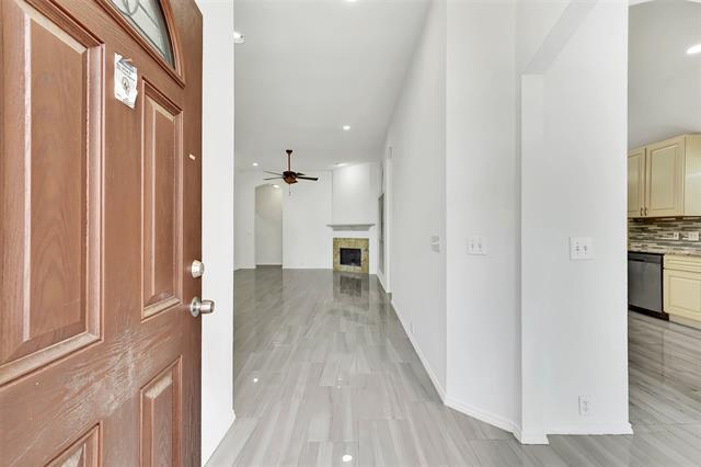 Building Photo - 4221 Creekstone Dr