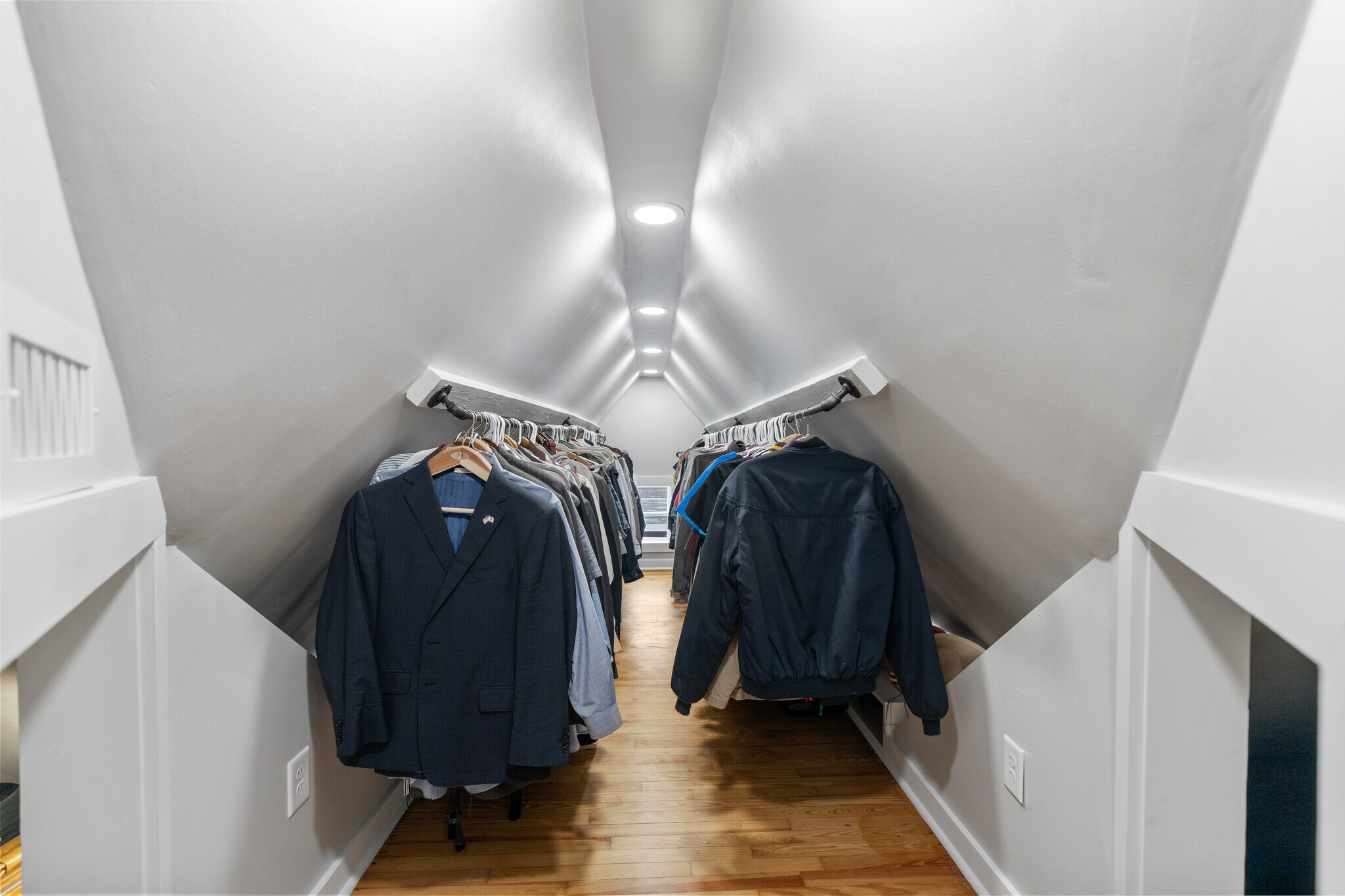 Building Photo - 507 Georgetown Rd NW