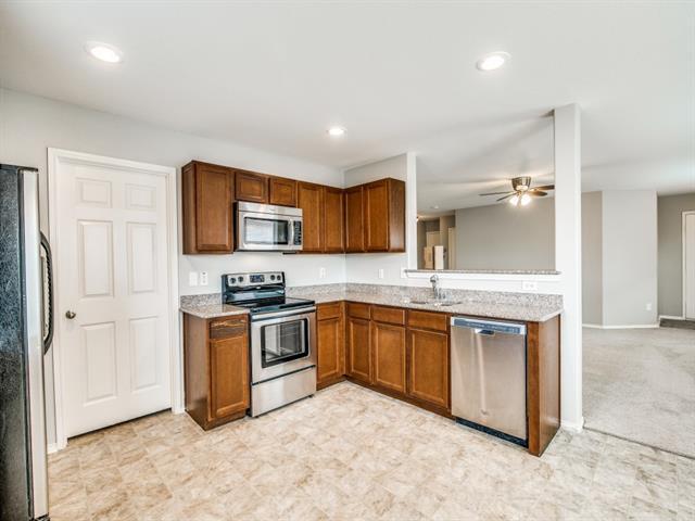 Building Photo - 311 Mistflower Ln