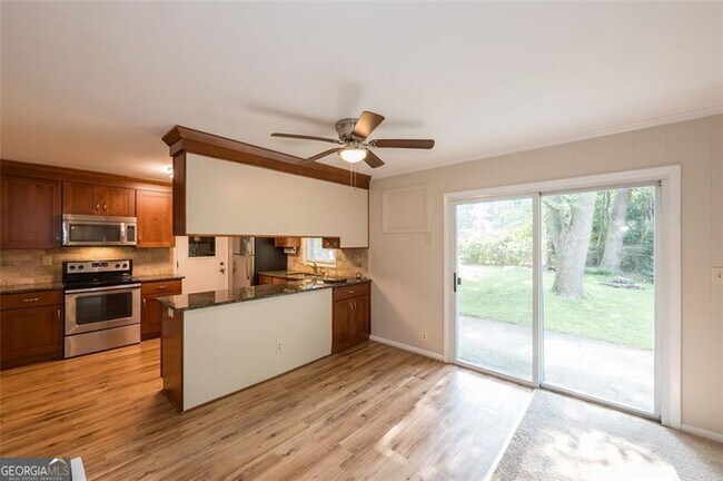Building Photo - 4044 Forrestal Dr
