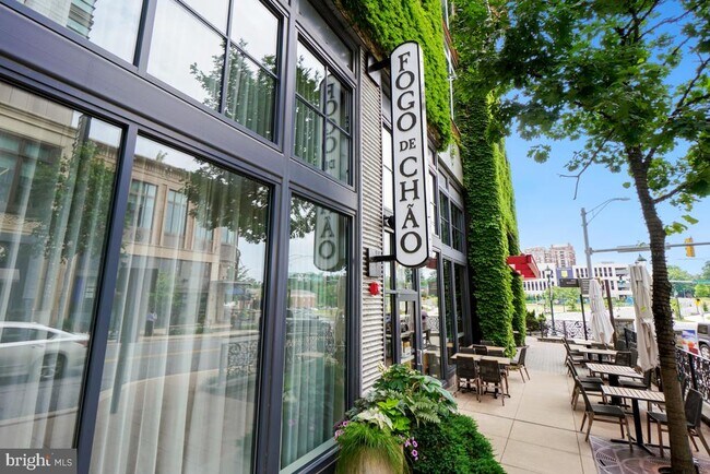 Building Photo - 11800 Old Georgetown Rd