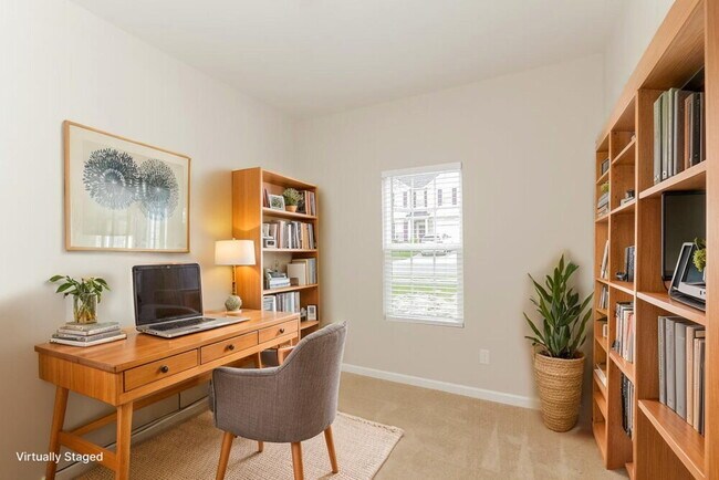 Building Photo - 11704 Village Pond Dr