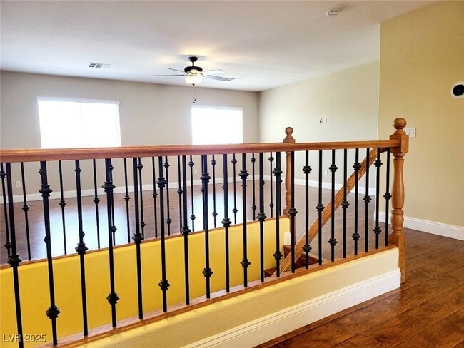 Building Photo - 10885 Fintry Hills St