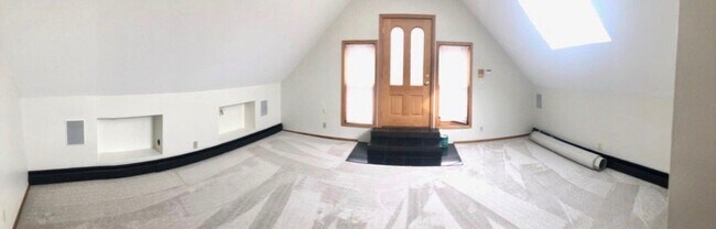 Building Photo - 776 Dayton Ave