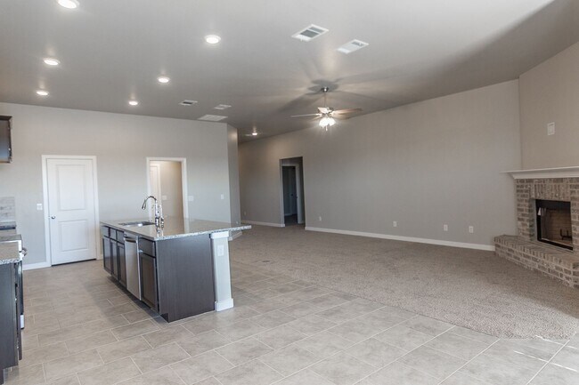 Building Photo - Pre-Leasing - 4 bed/2 bath Frenship School...