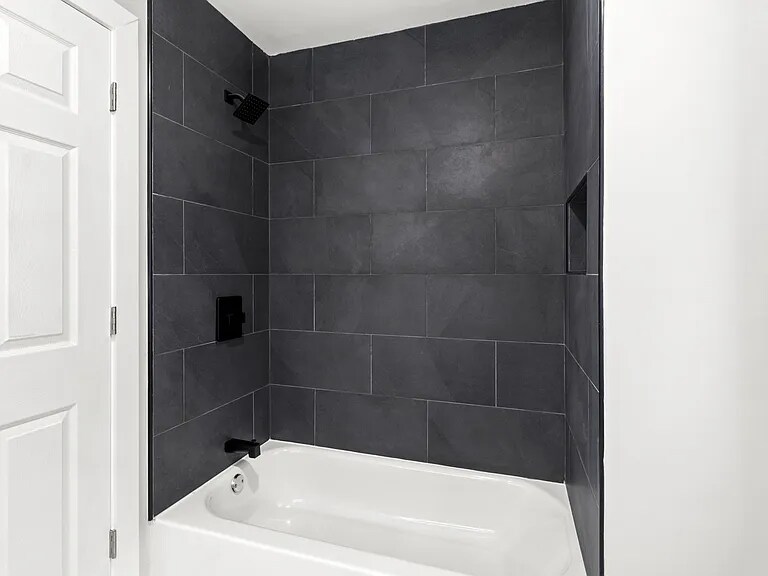 Building Photo - 2550 Cecil B. Moore Ave