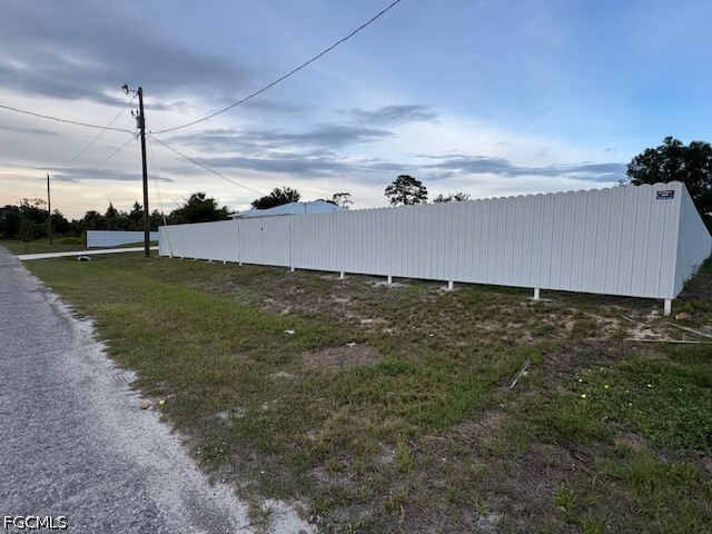 Building Photo - 3323 Clearview Cir