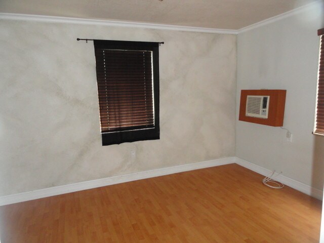 Building Photo - 7928 Harding Ave