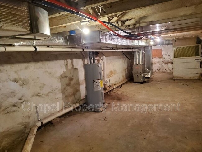 Building Photo - 118 S 57th St