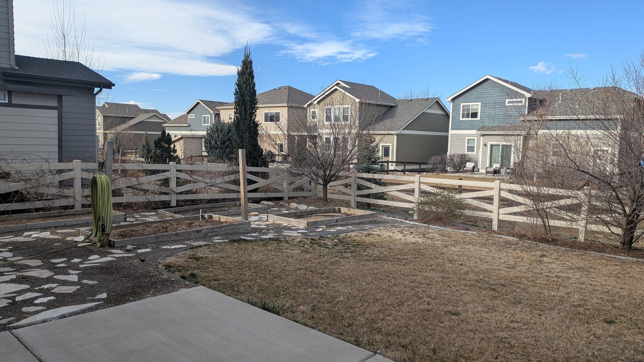 Building Photo - 433 Stout St