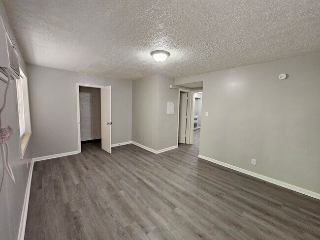 Interior Photo - Live in Comfort at Evergreen Apartments in Knoxville!