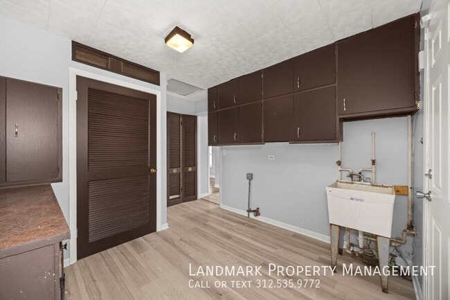 Building Photo - 17141 Highland Ave