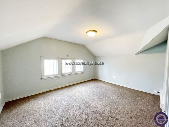 Building Photo - 1263 Crestwood Rd