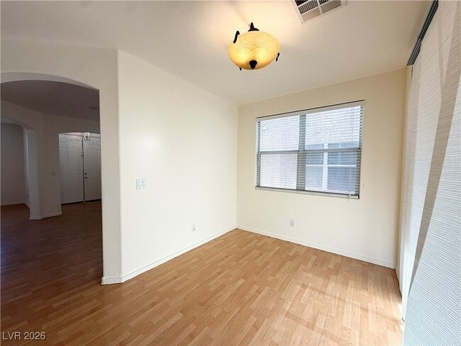 Building Photo - 9623 W Post Rd