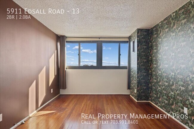 Building Photo - 5911 Edsall Rd