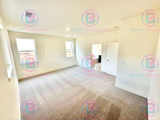 Building Photo - Modern Elegance in the Heart of Carson Cit...