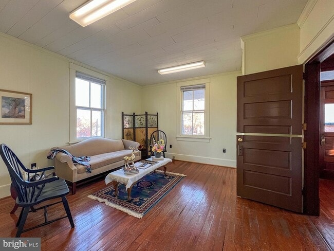 Building Photo - 314 North St