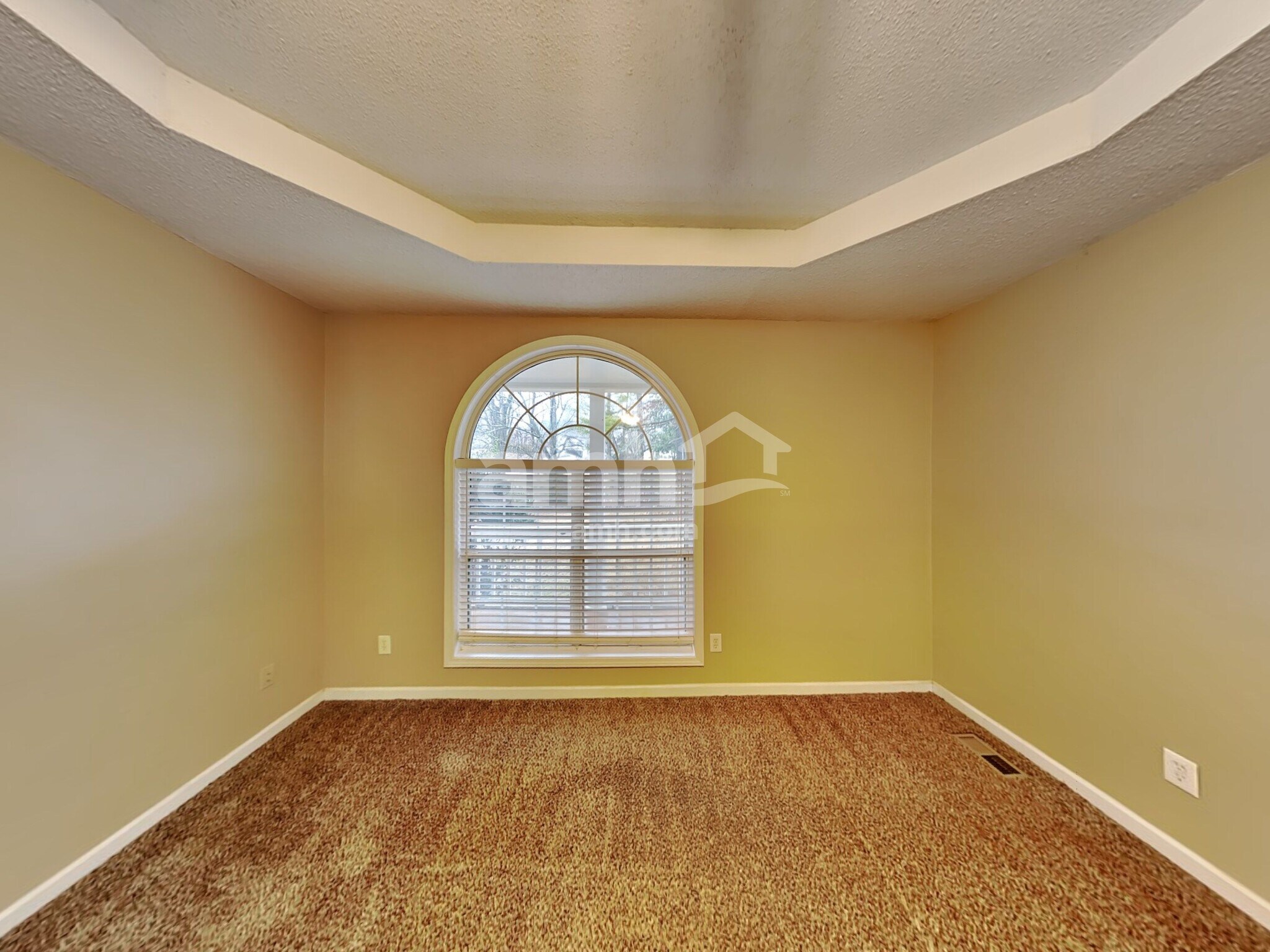 Building Photo - 2020 Foster Dr