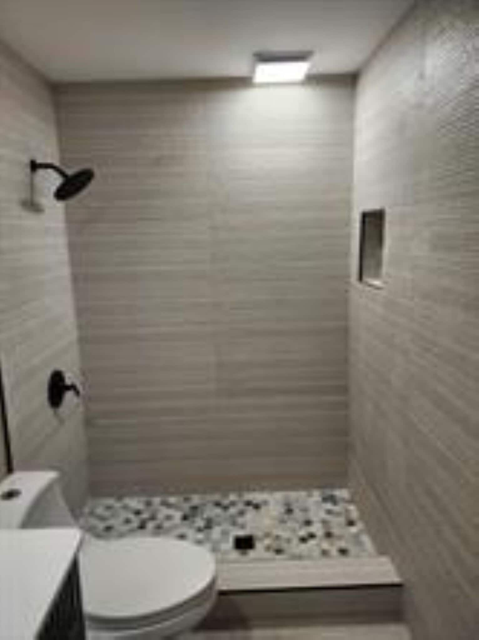 Building Photo - 953 NE 34th St