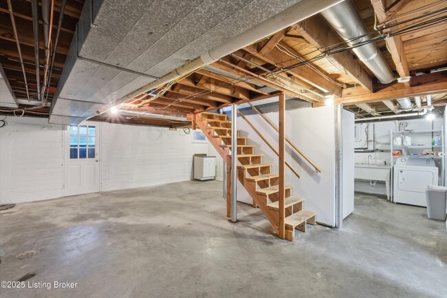 Building Photo - 120 Weisser Ave