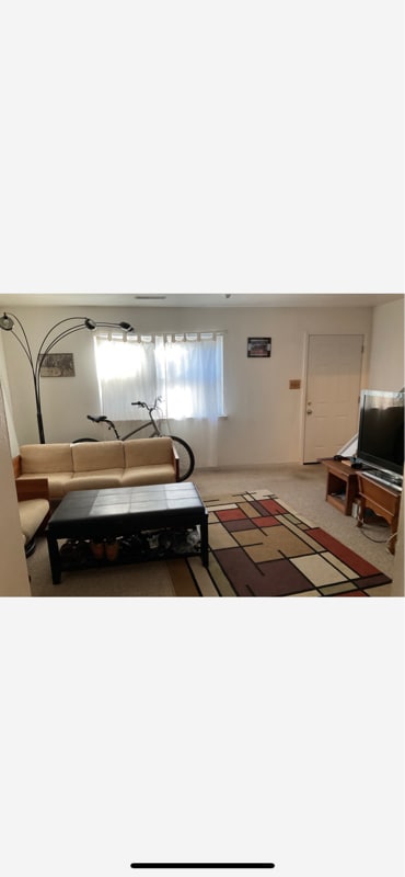 Building Photo - 48 Eaves Mill Rd