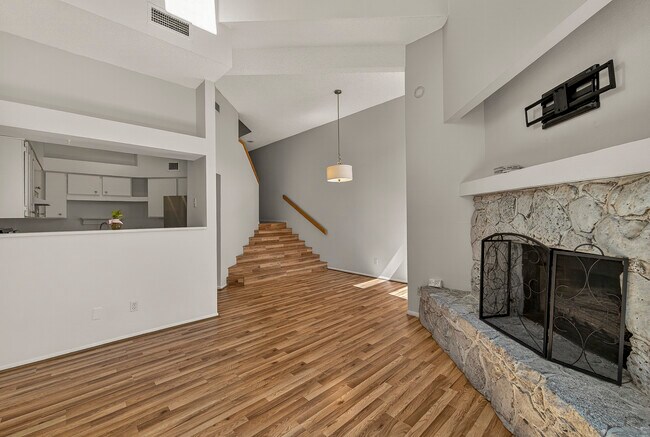 Building Photo - 2324 N Whispering Pines Way