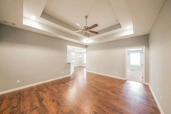 Building Photo - Charming Home with a Bright, Open Layout