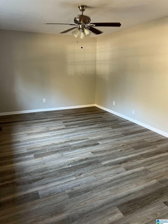 Building Photo - 5213 Goldmar Dr