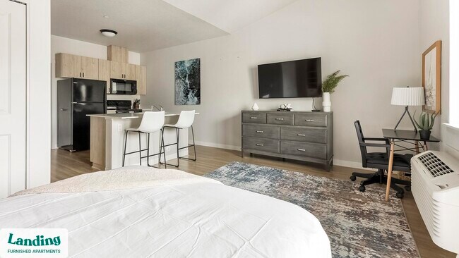 Building Photo - 2145 Molalla Rd