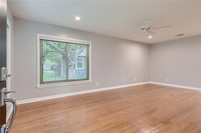 Building Photo - 1200 Aggie Ln