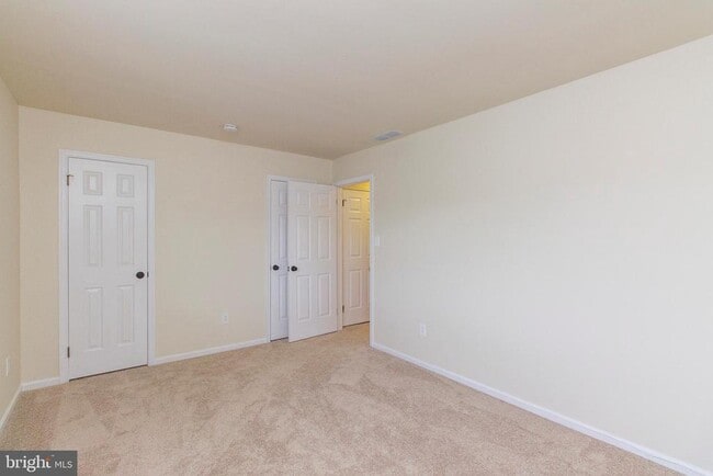 Building Photo - 50 Woodside Rd