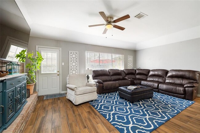 Building Photo - 16458 Brookford Dr